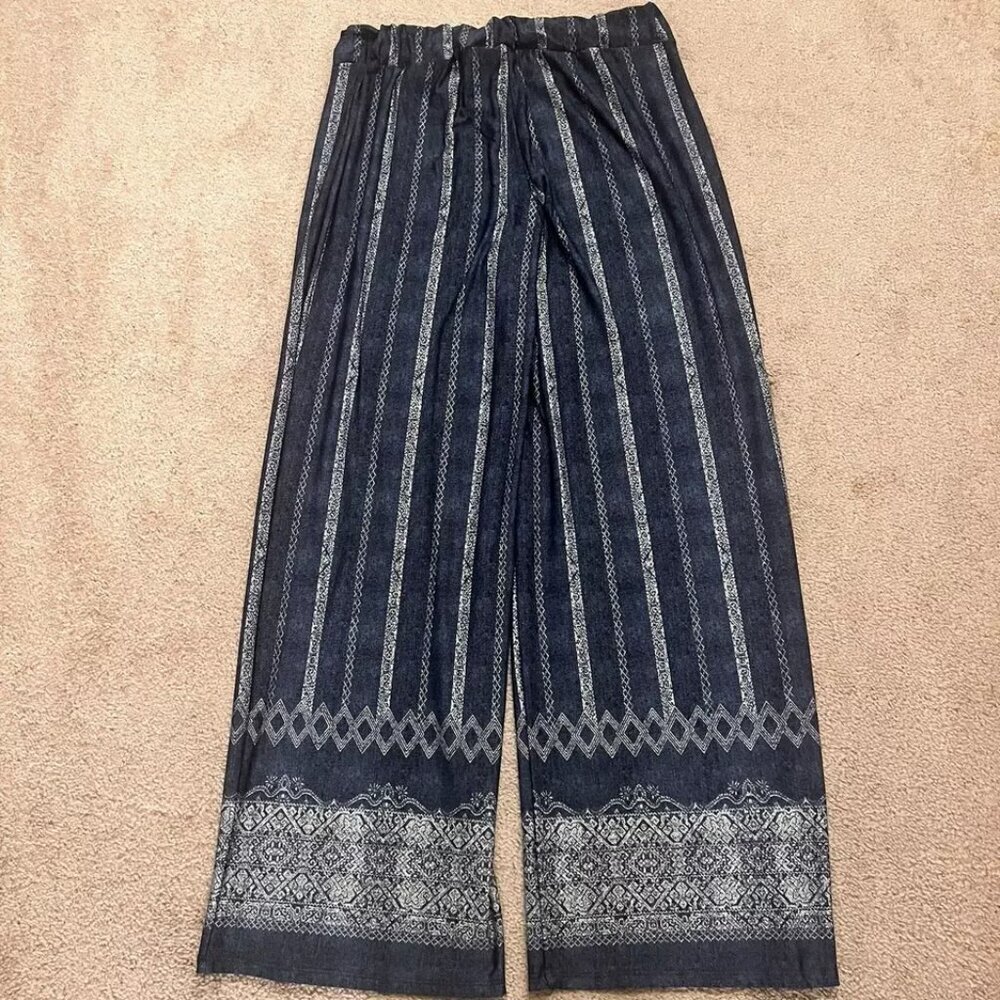 NEW DIRECTIONS Curvy. Sz 1X. Elastic Waist. Border Print. Poly/Spandex. B10